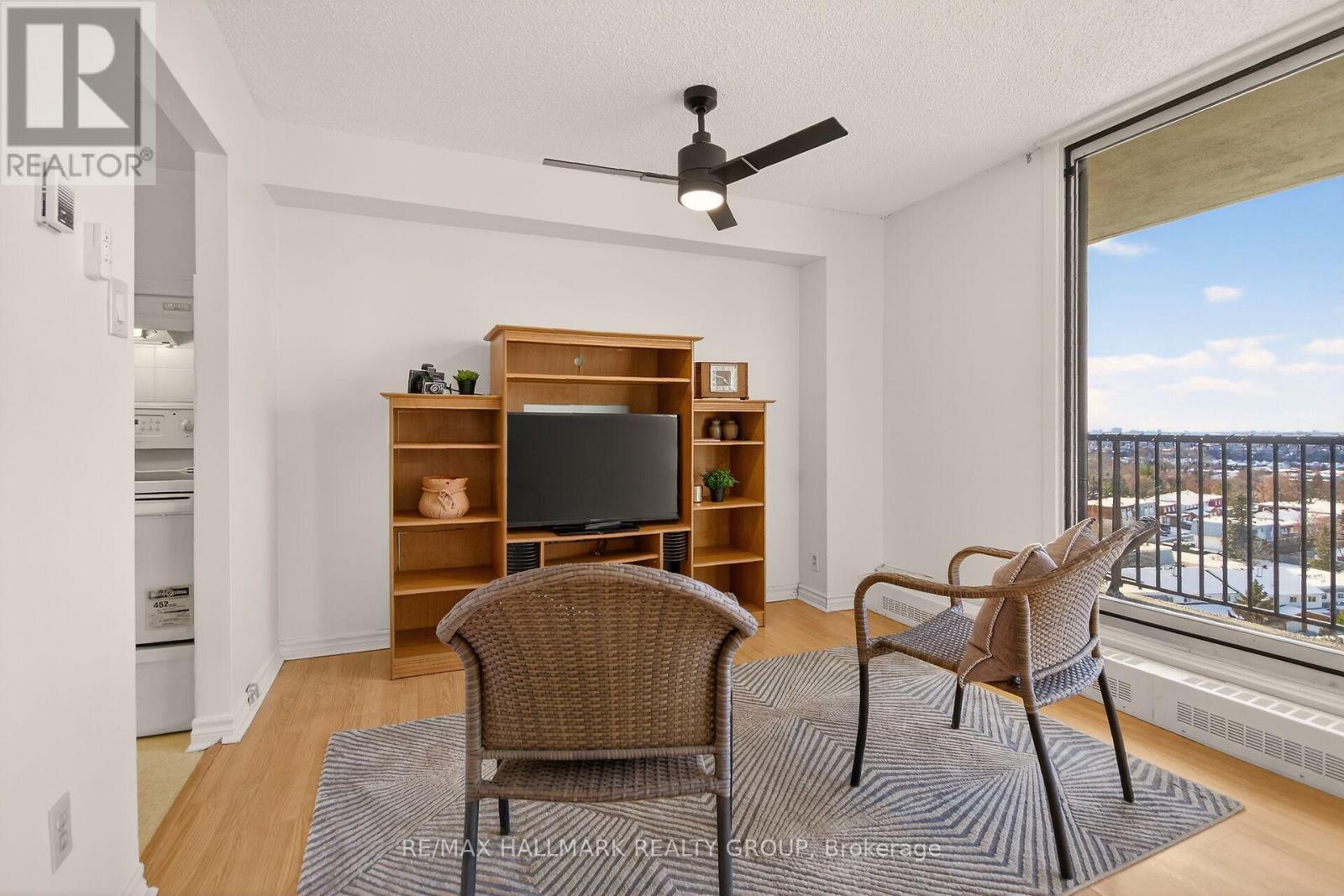 1001 - 665 Bathgate Drive