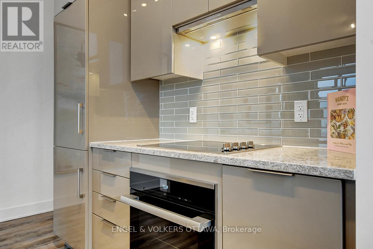 509 - 118 Holmwood Avenue