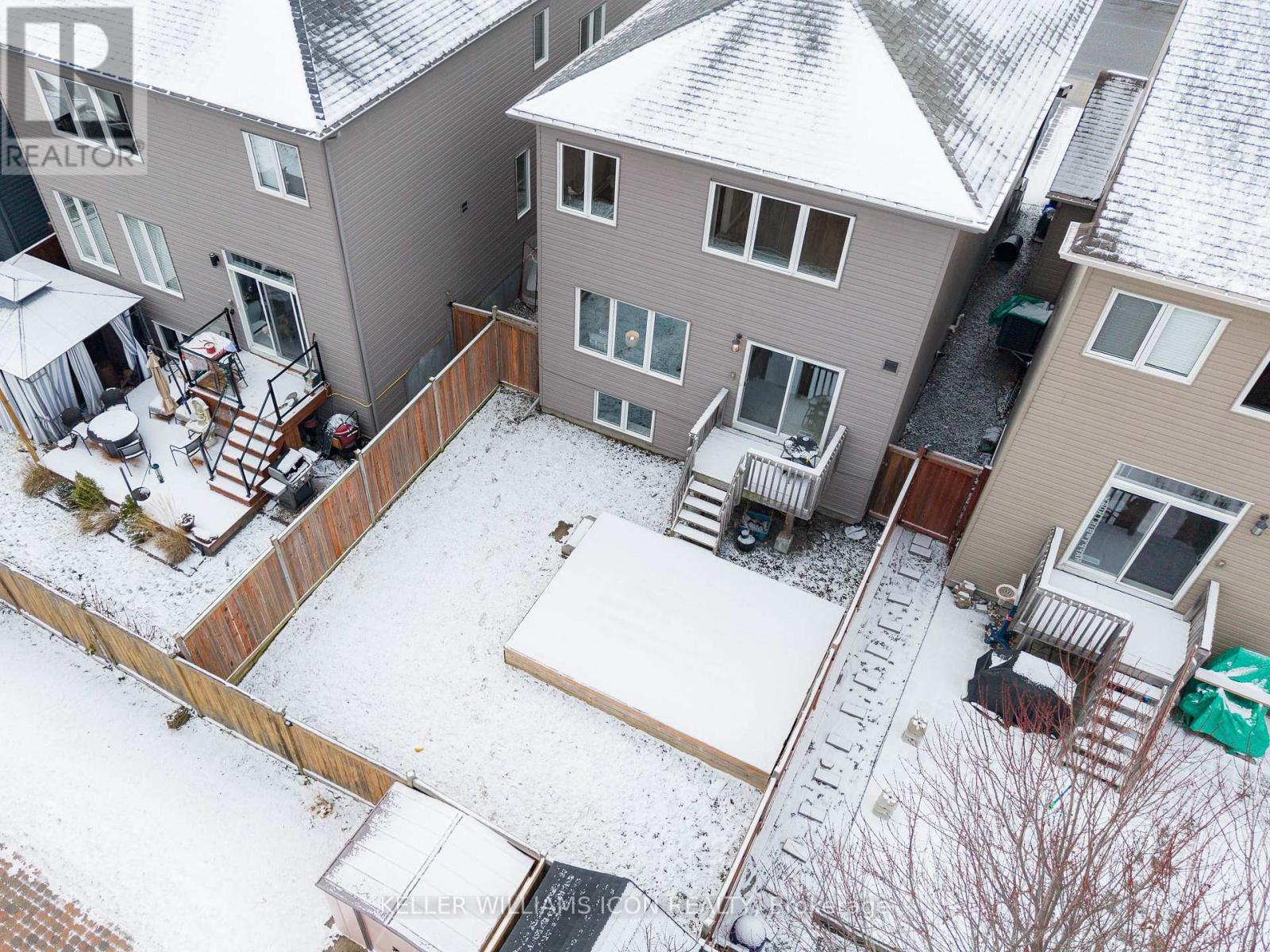 3491 Woodroffe Avenue