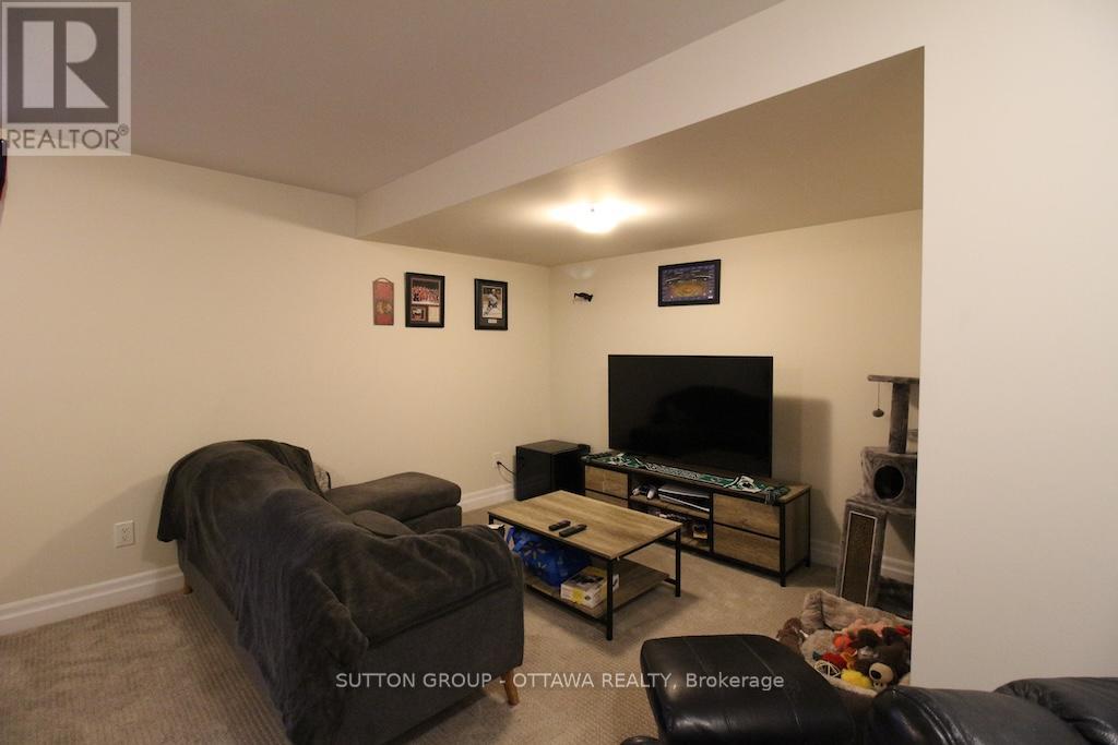 303 Rue De L Etang Street