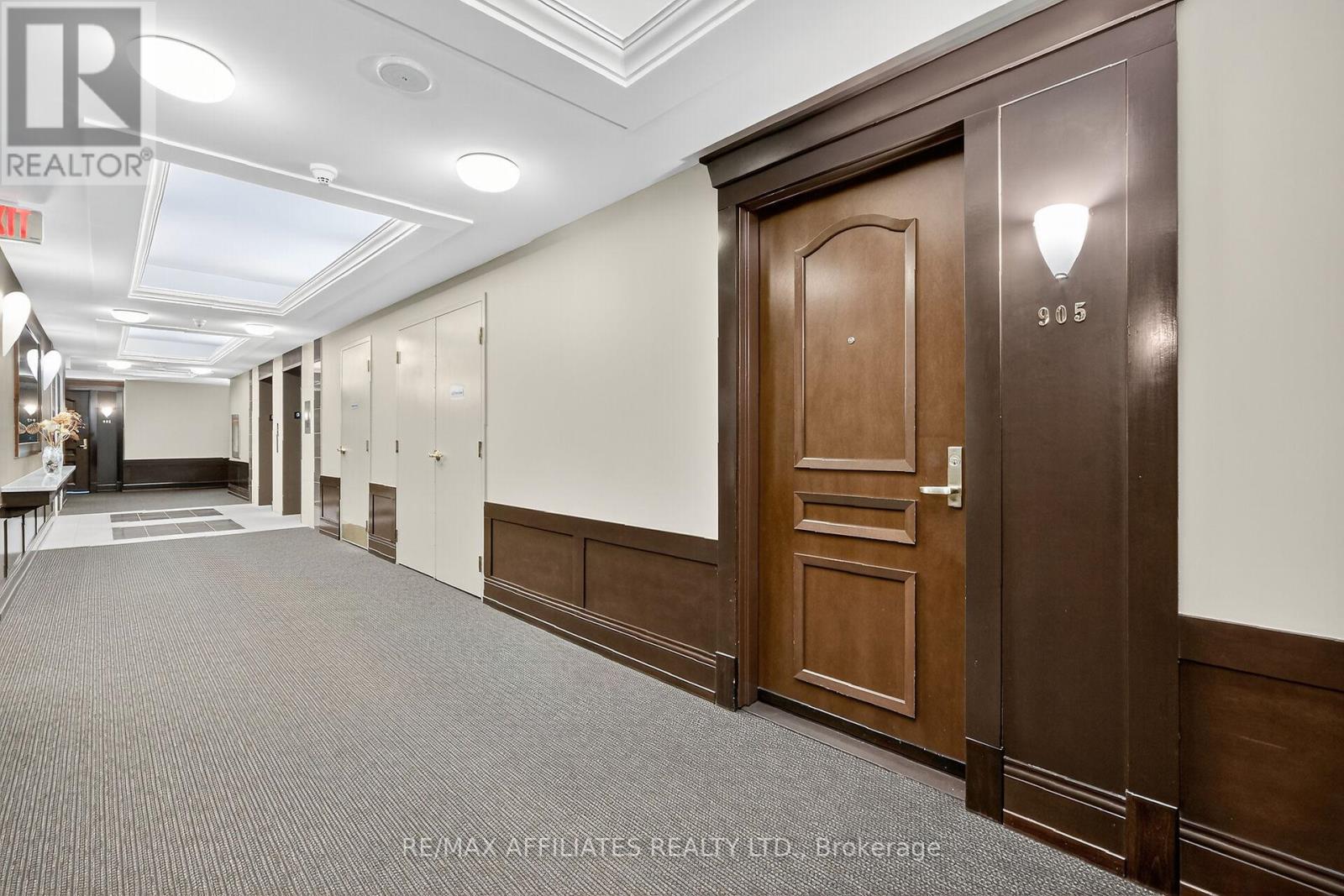 905 - 100 Inlet Private