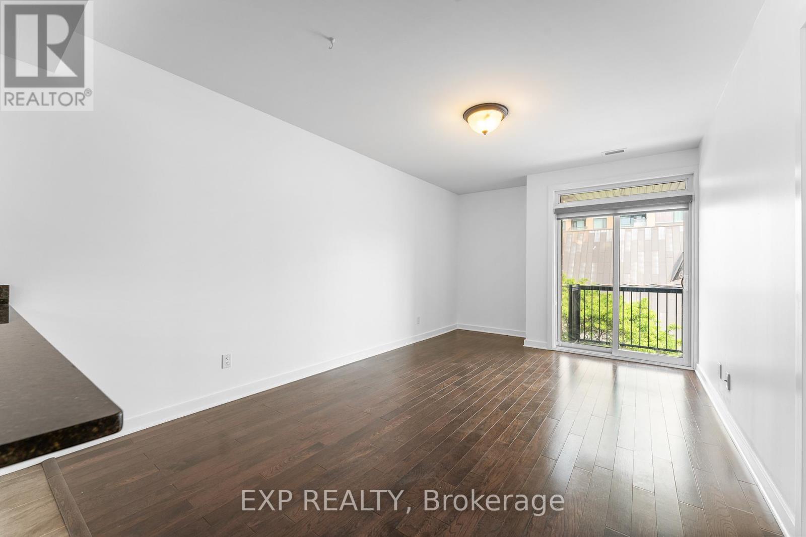 403 - 456 King Edward Avenue