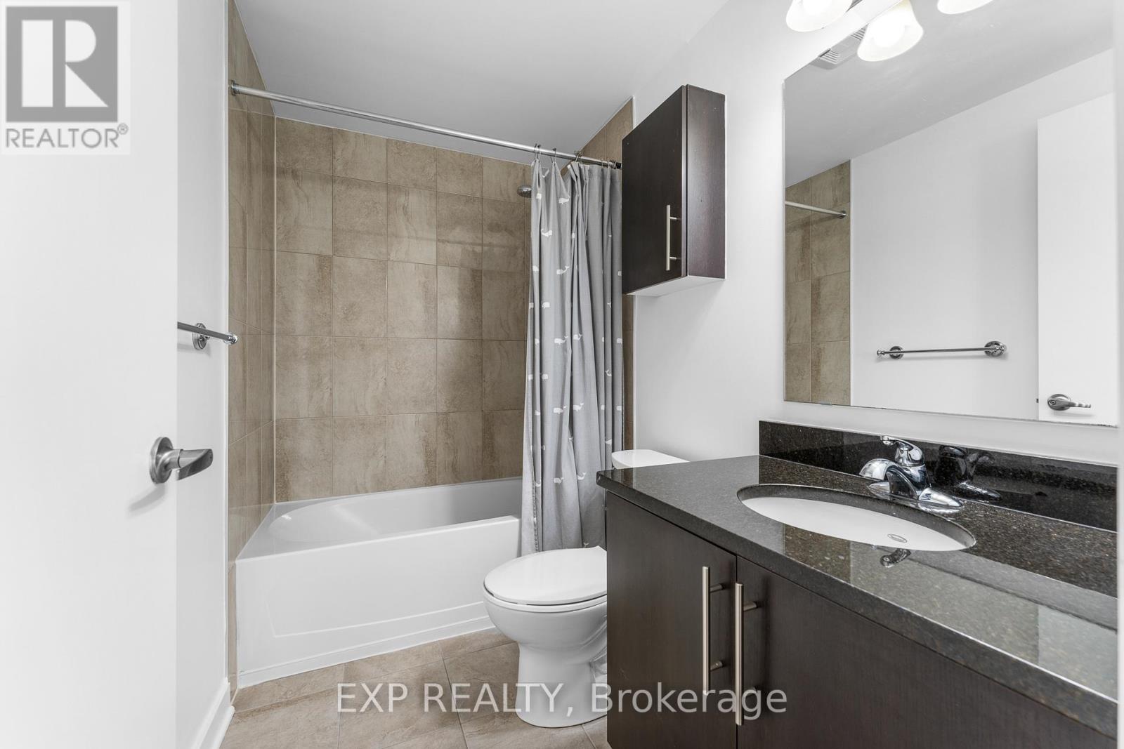 403 - 456 King Edward Avenue