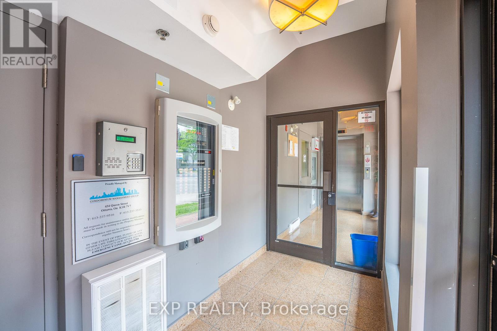 403 - 456 King Edward Avenue