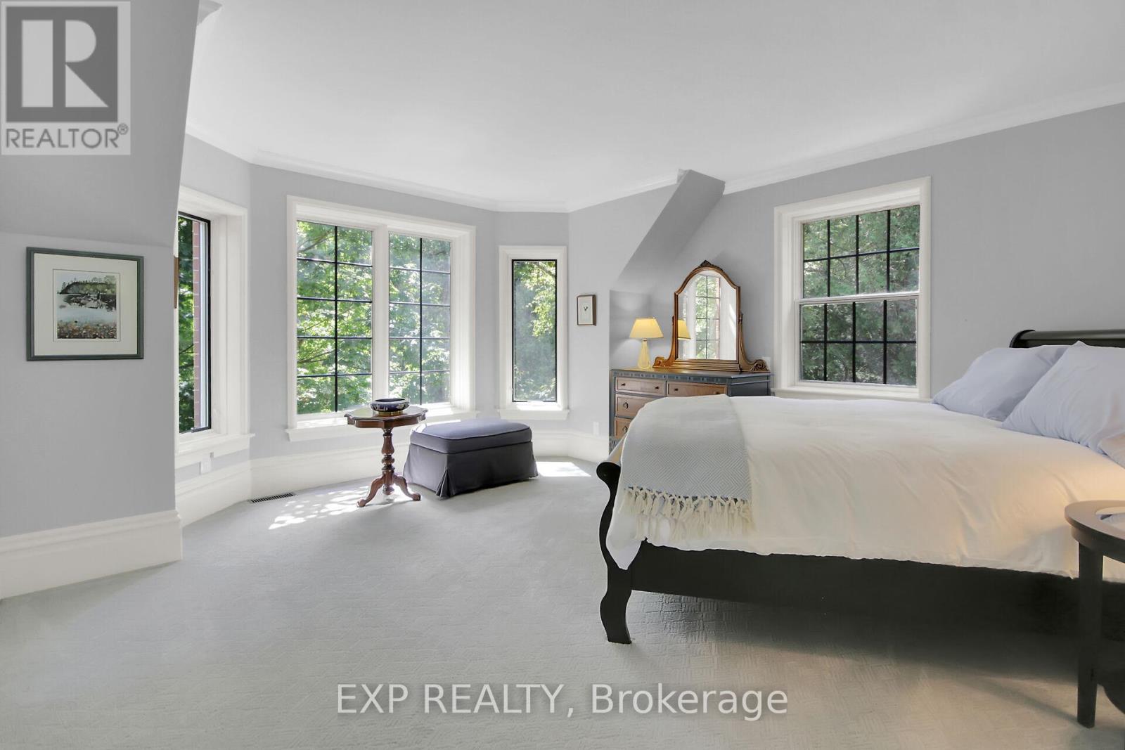 3554 Vaughan Side Road