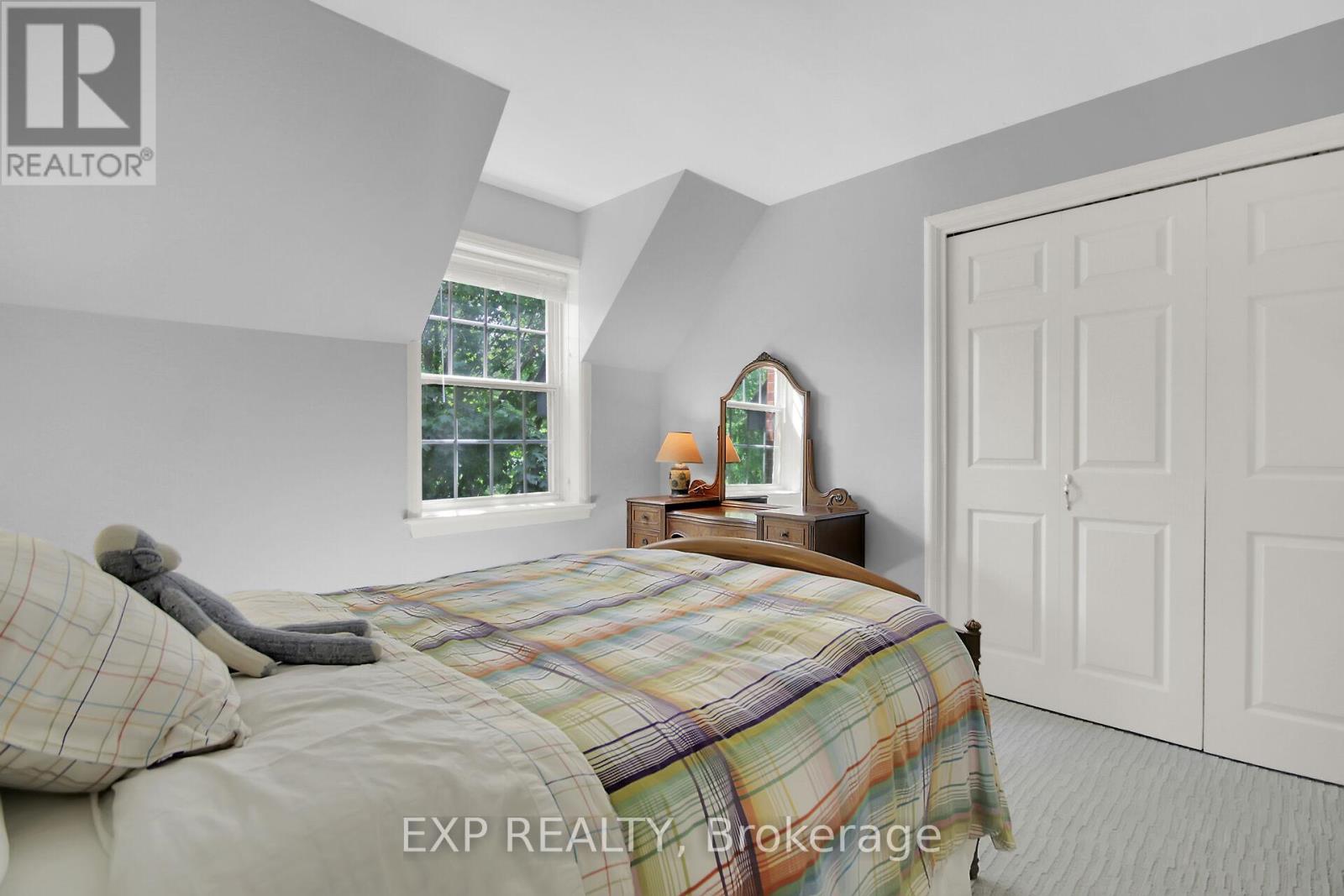 3554 Vaughan Side Road