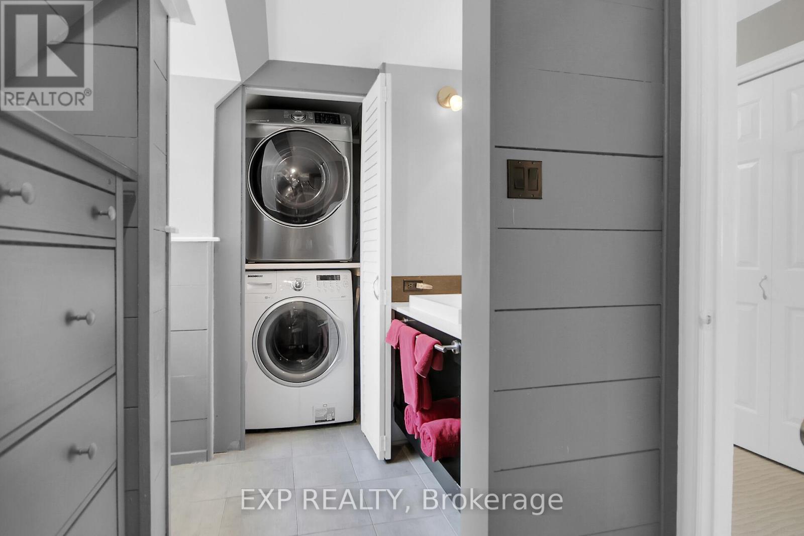 3554 Vaughan Side Road