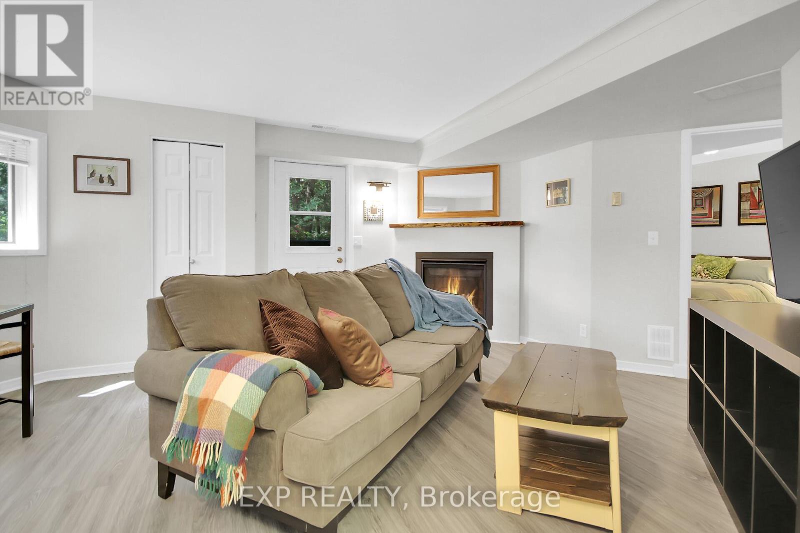 3554 Vaughan Side Road