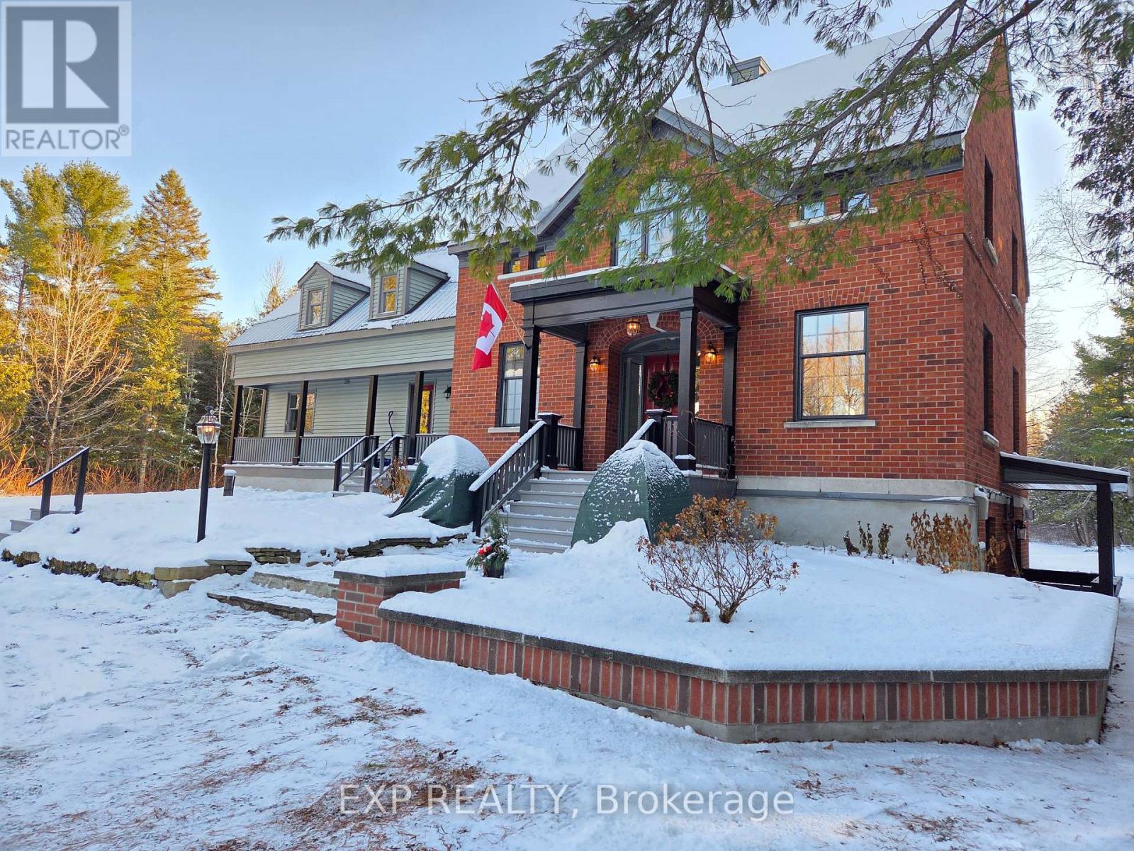 3554 Vaughan Side Road