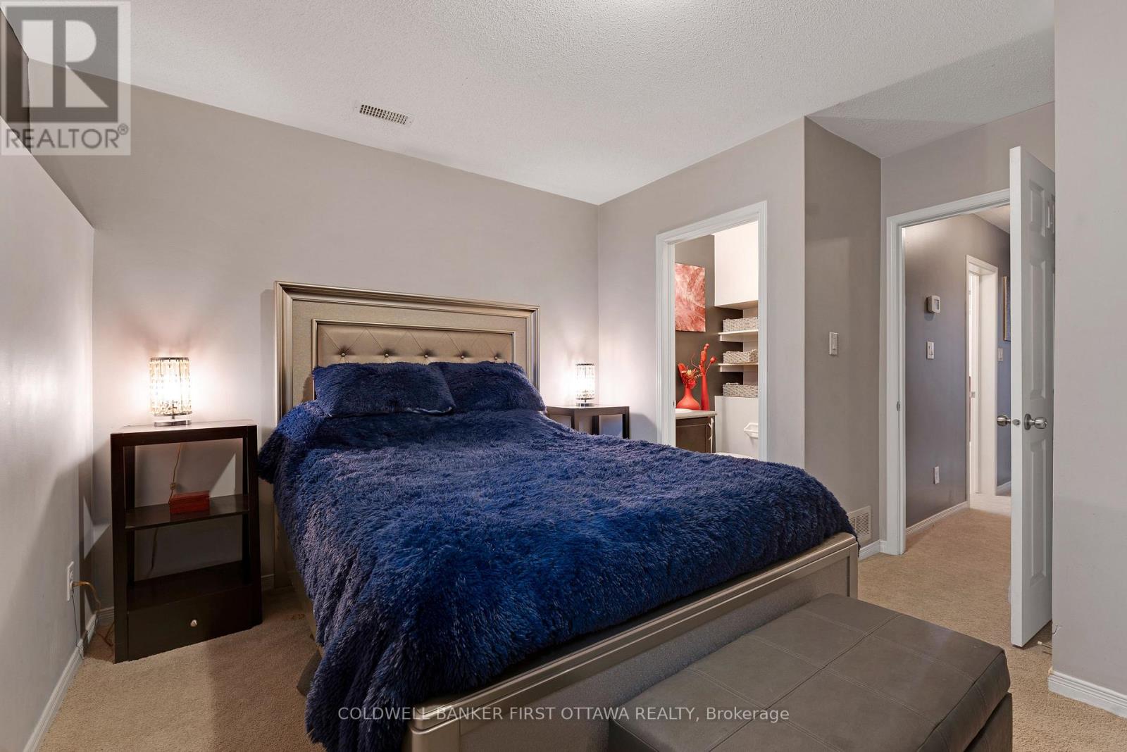 150 Urbancrest Private