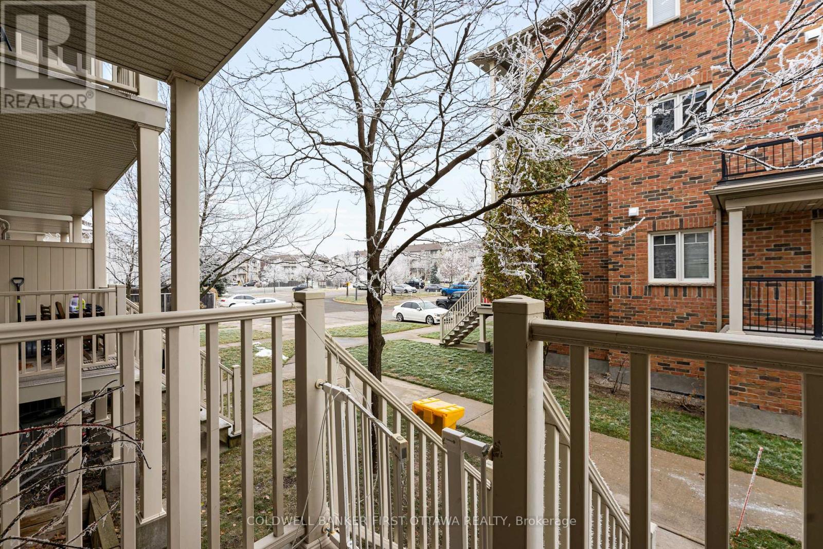 150 Urbancrest Private