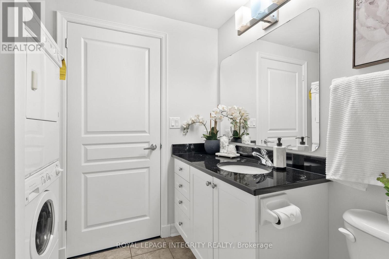 309 - 200 Besserer Street N