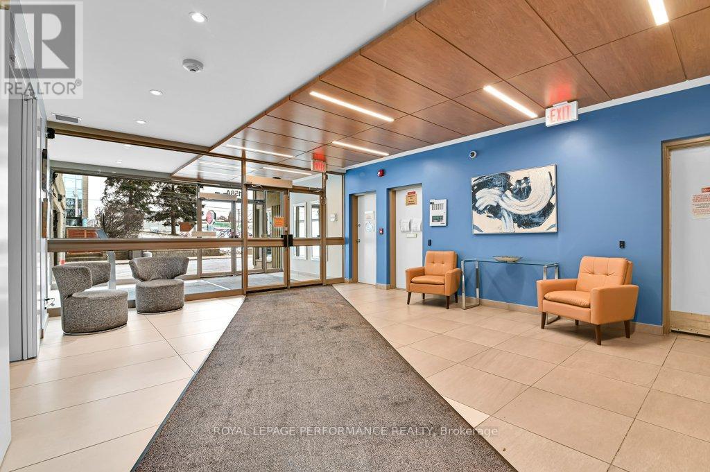 1010 - 158 A Mcarthur Avenue