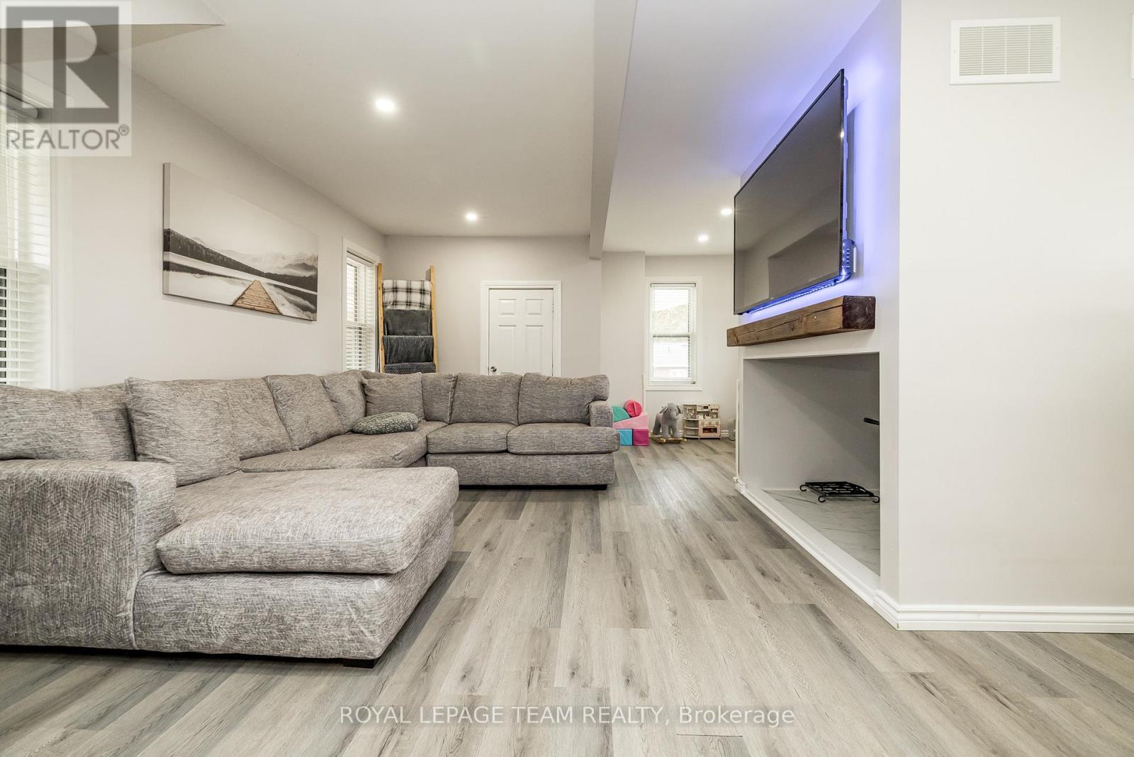 10528 Van Allen Road