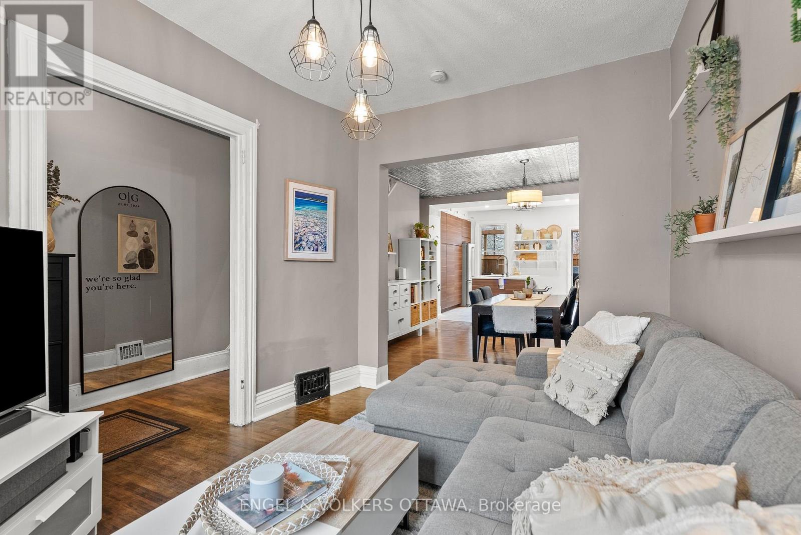 421 Arlington Avenue