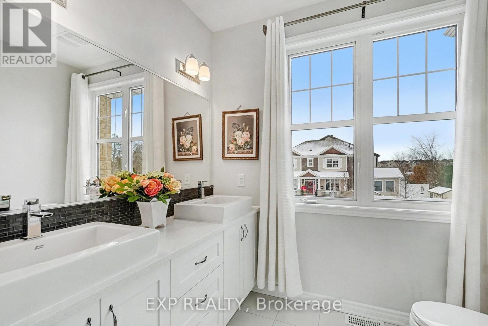 681 Broad Cove Crescent