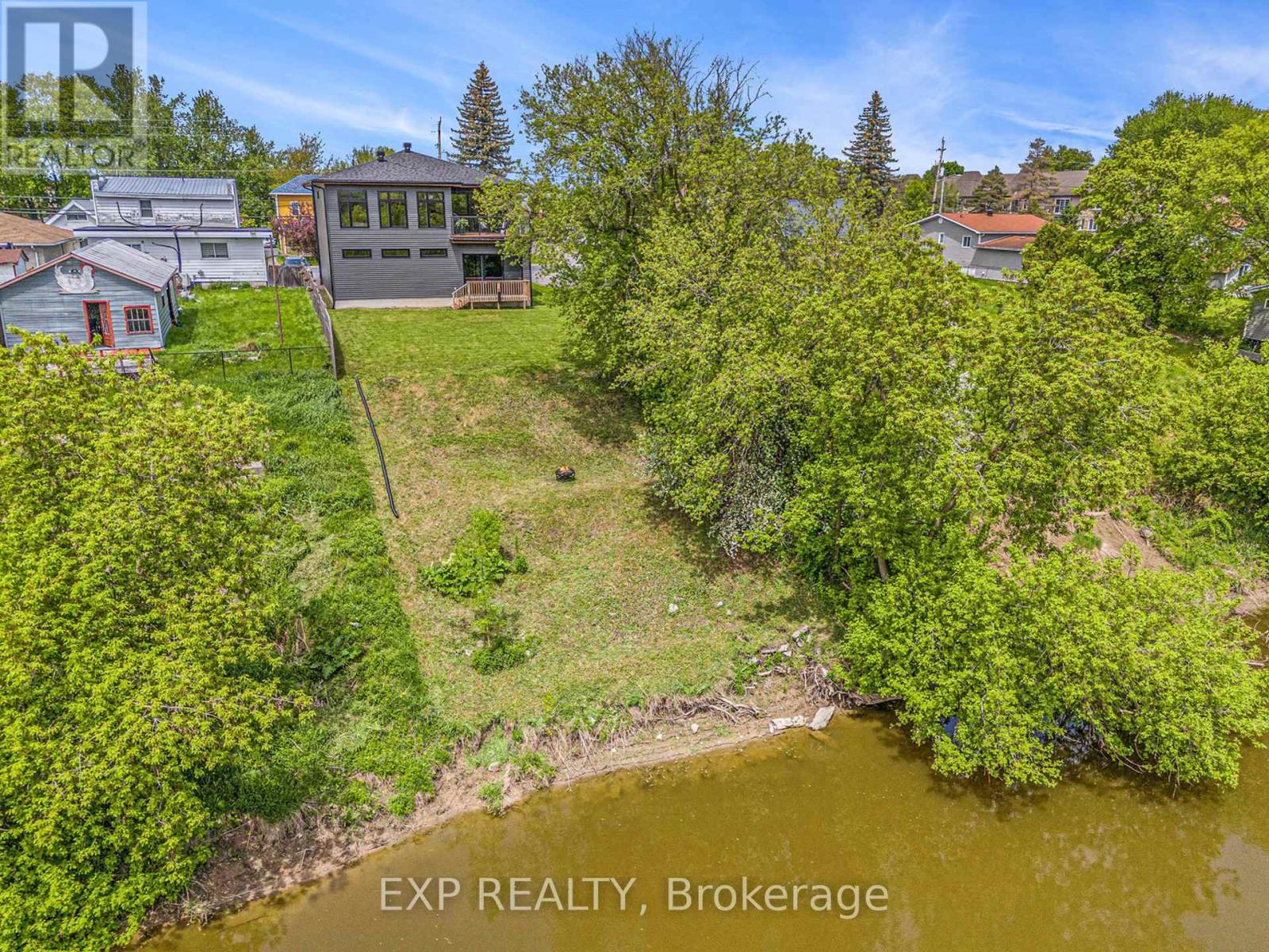 1056 Notre Dame Street