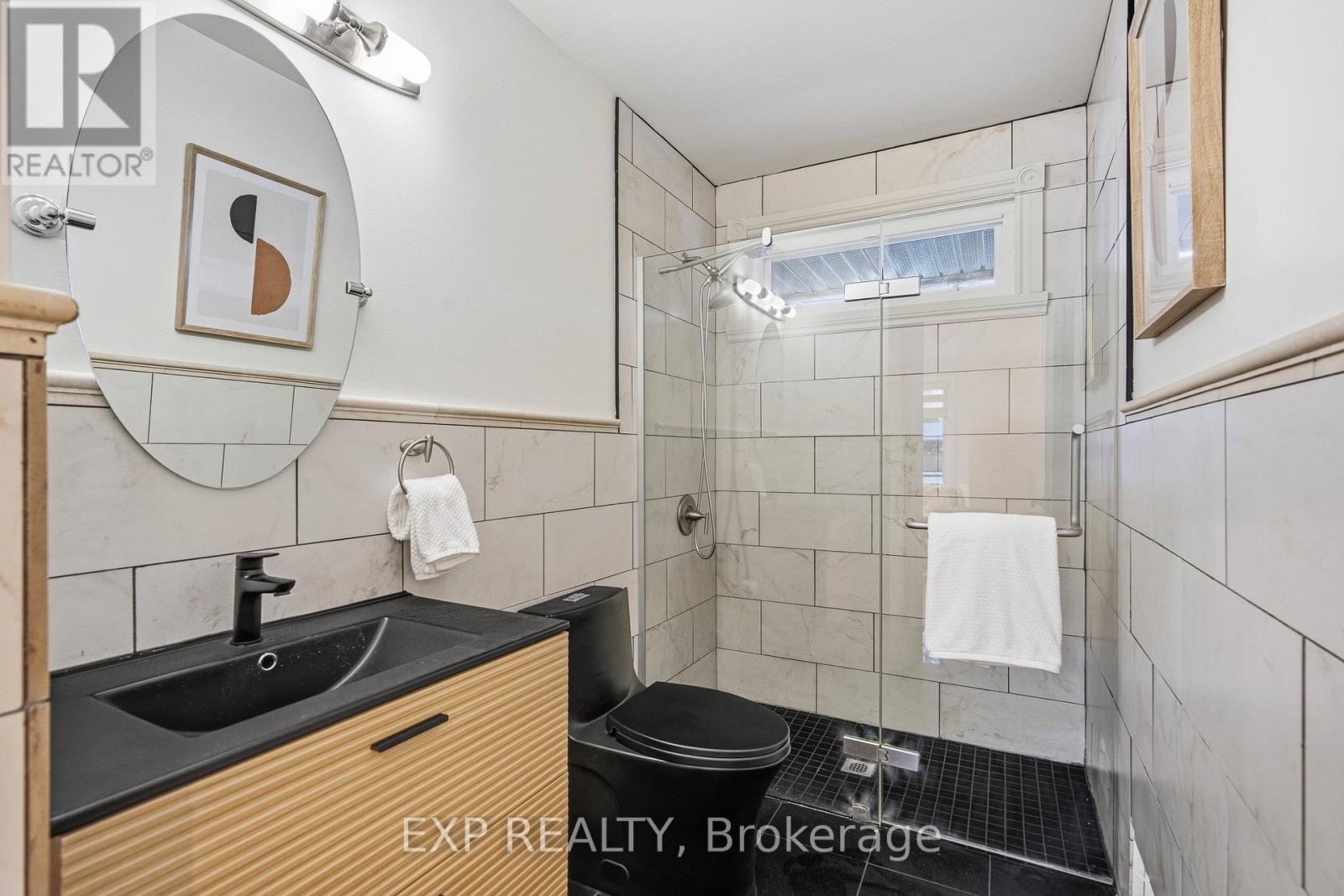 2159 Fillmore Crescent