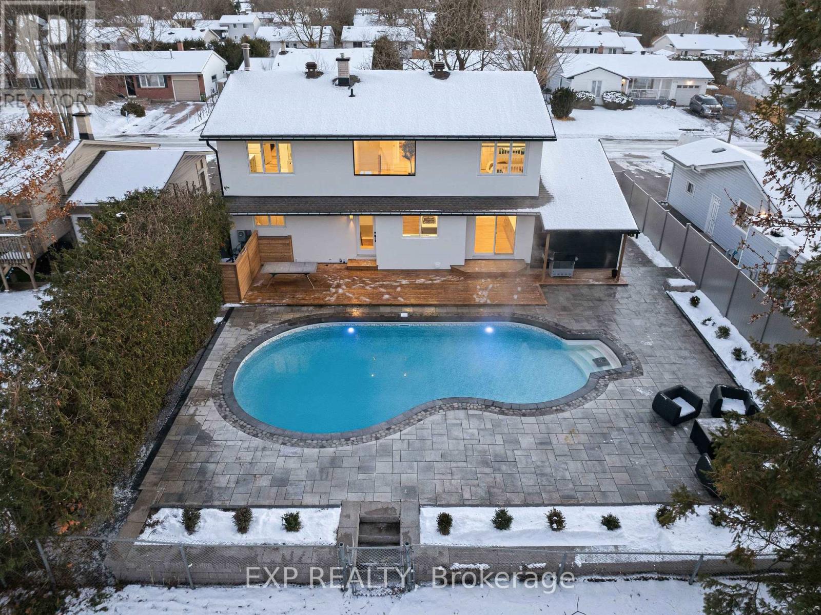 2159 Fillmore Crescent