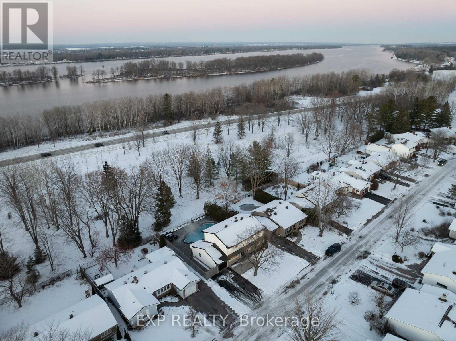 2159 Fillmore Crescent