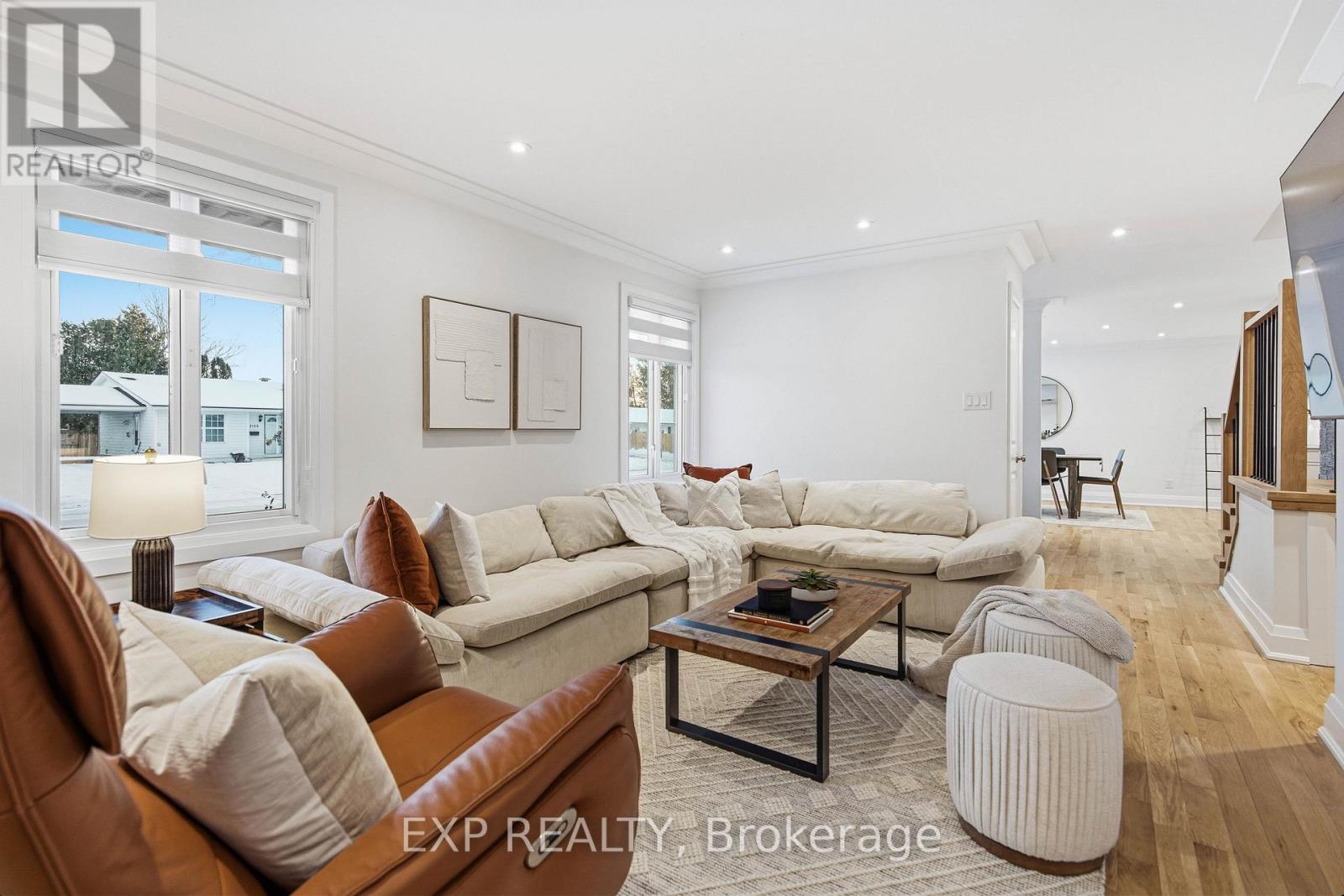 2159 Fillmore Crescent