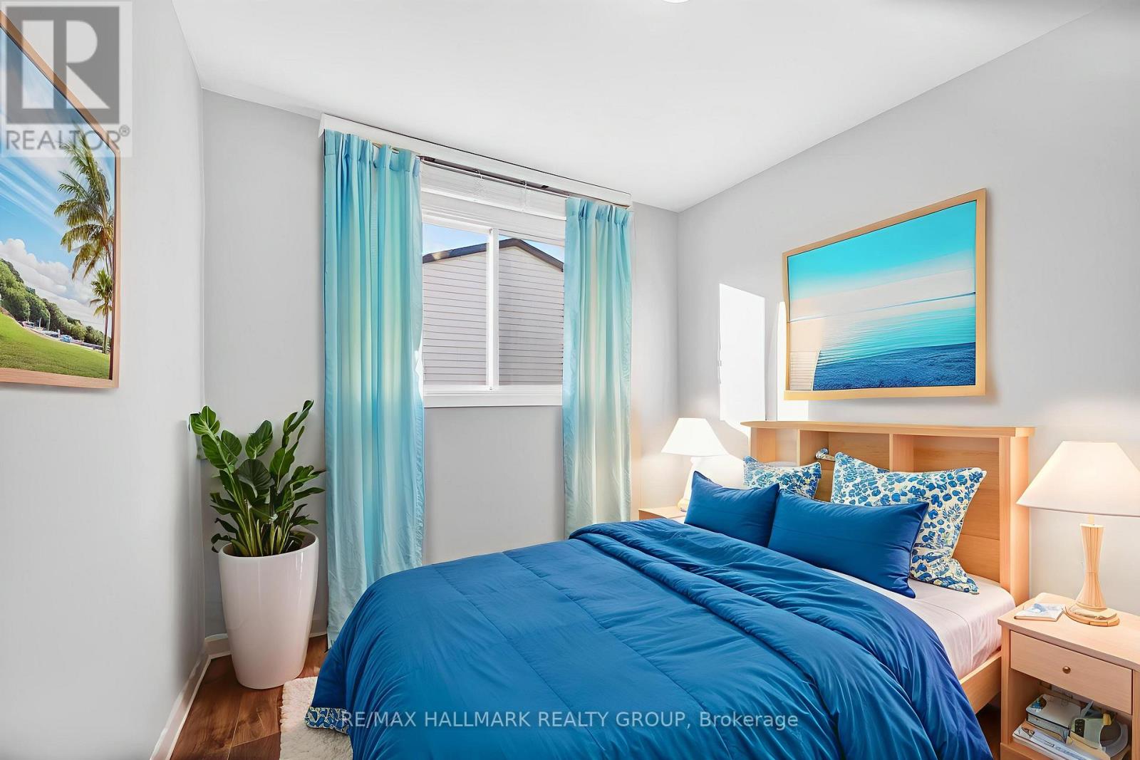 B - 905 Elmsmere Road