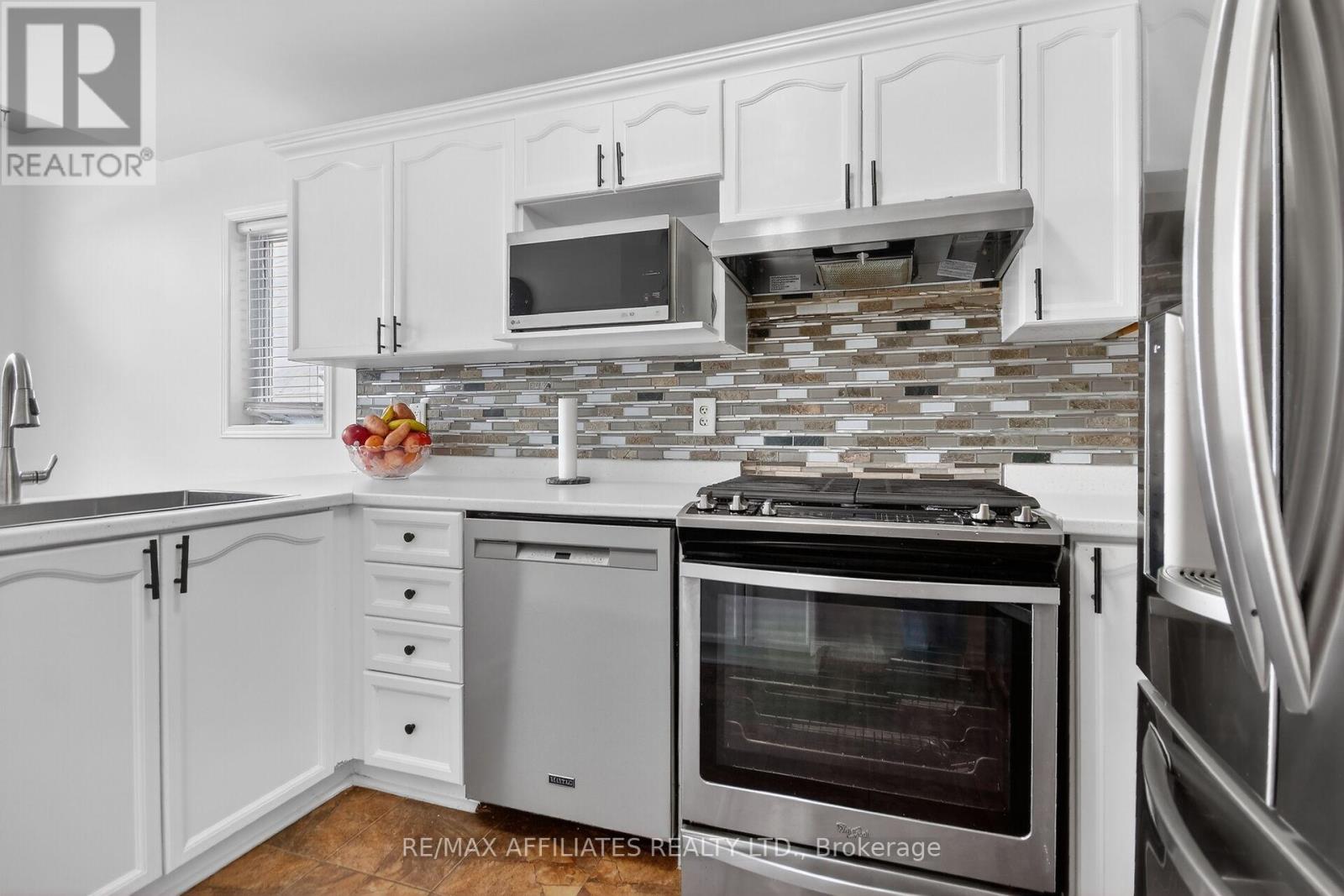 137 Lilibet Crescent