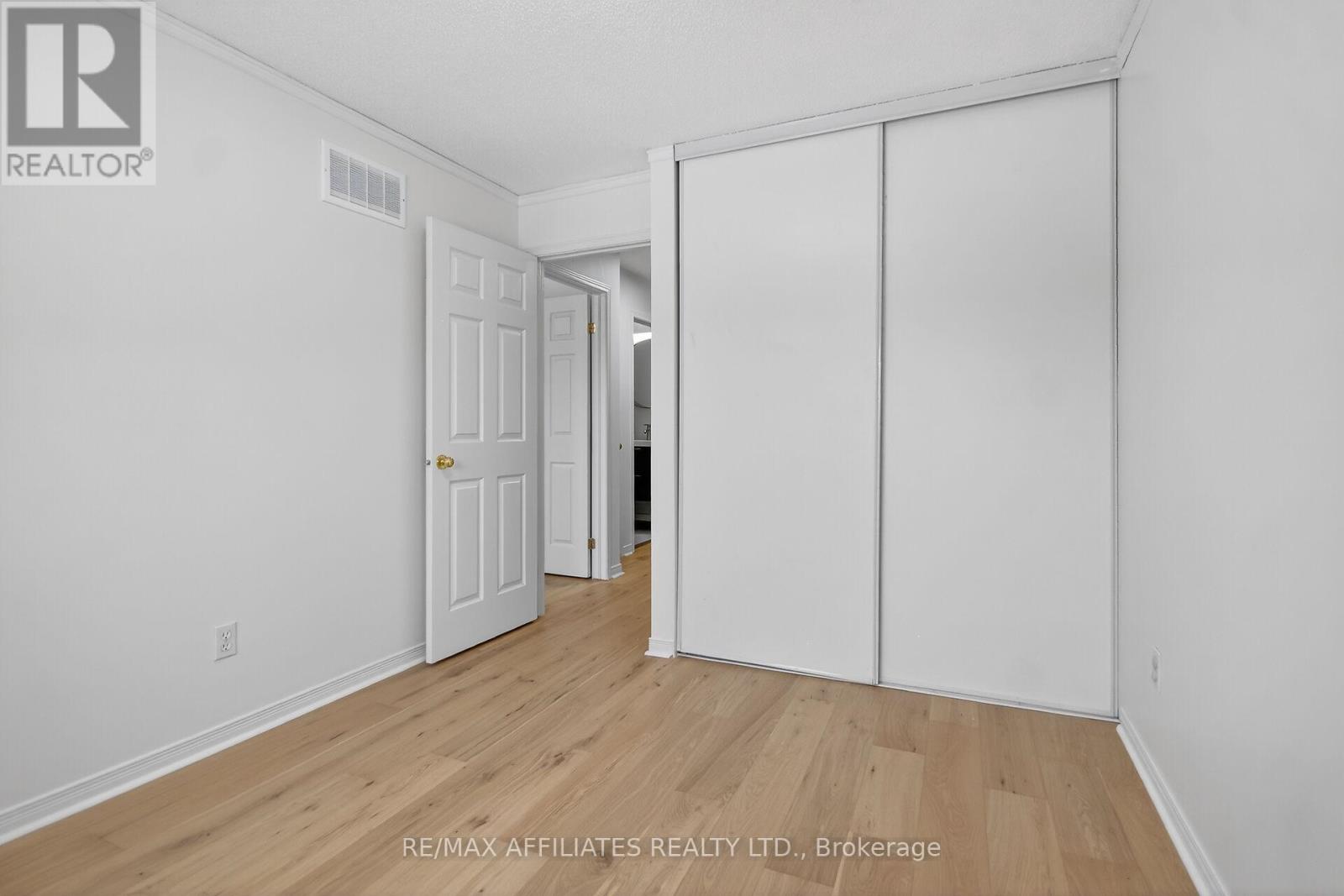 137 Lilibet Crescent