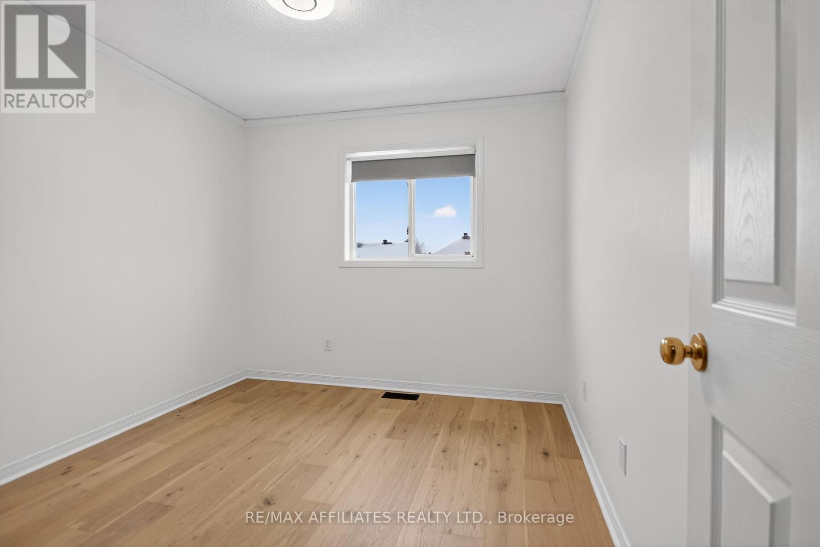 137 Lilibet Crescent