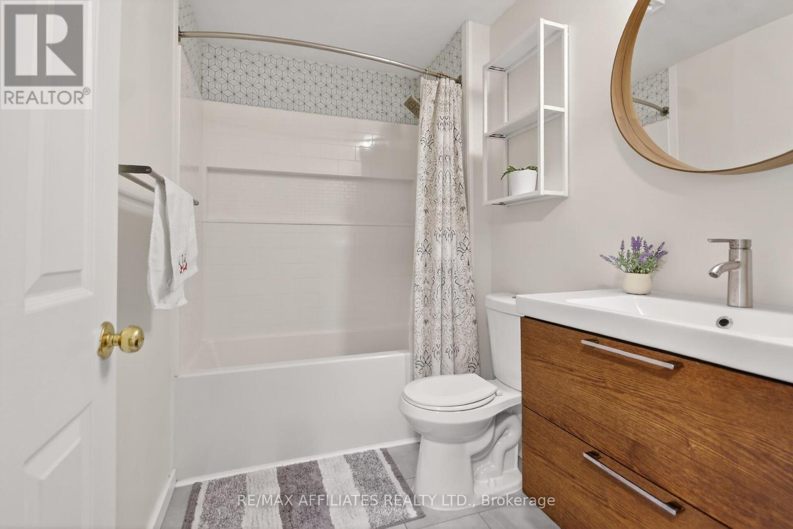 137 Lilibet Crescent