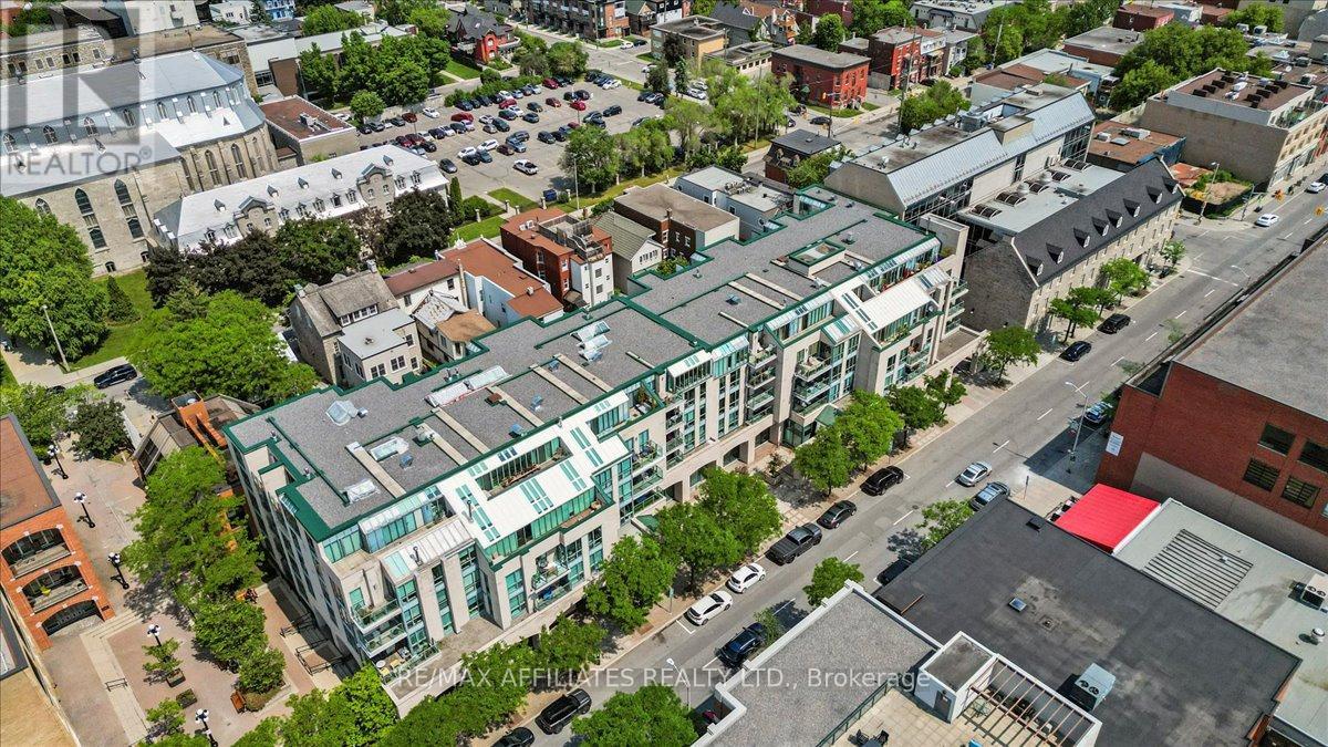 308 - 15 Murray Street