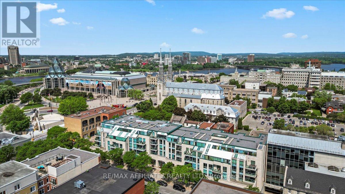 308 - 15 Murray Street