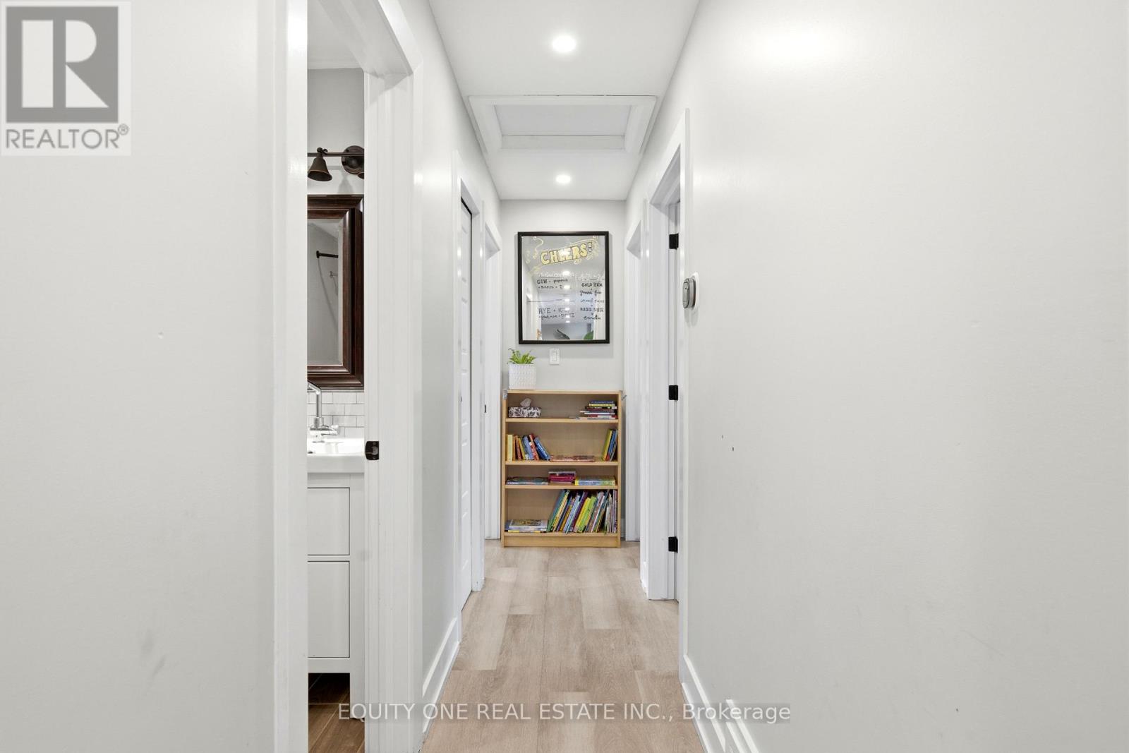 5453 Long Island Road