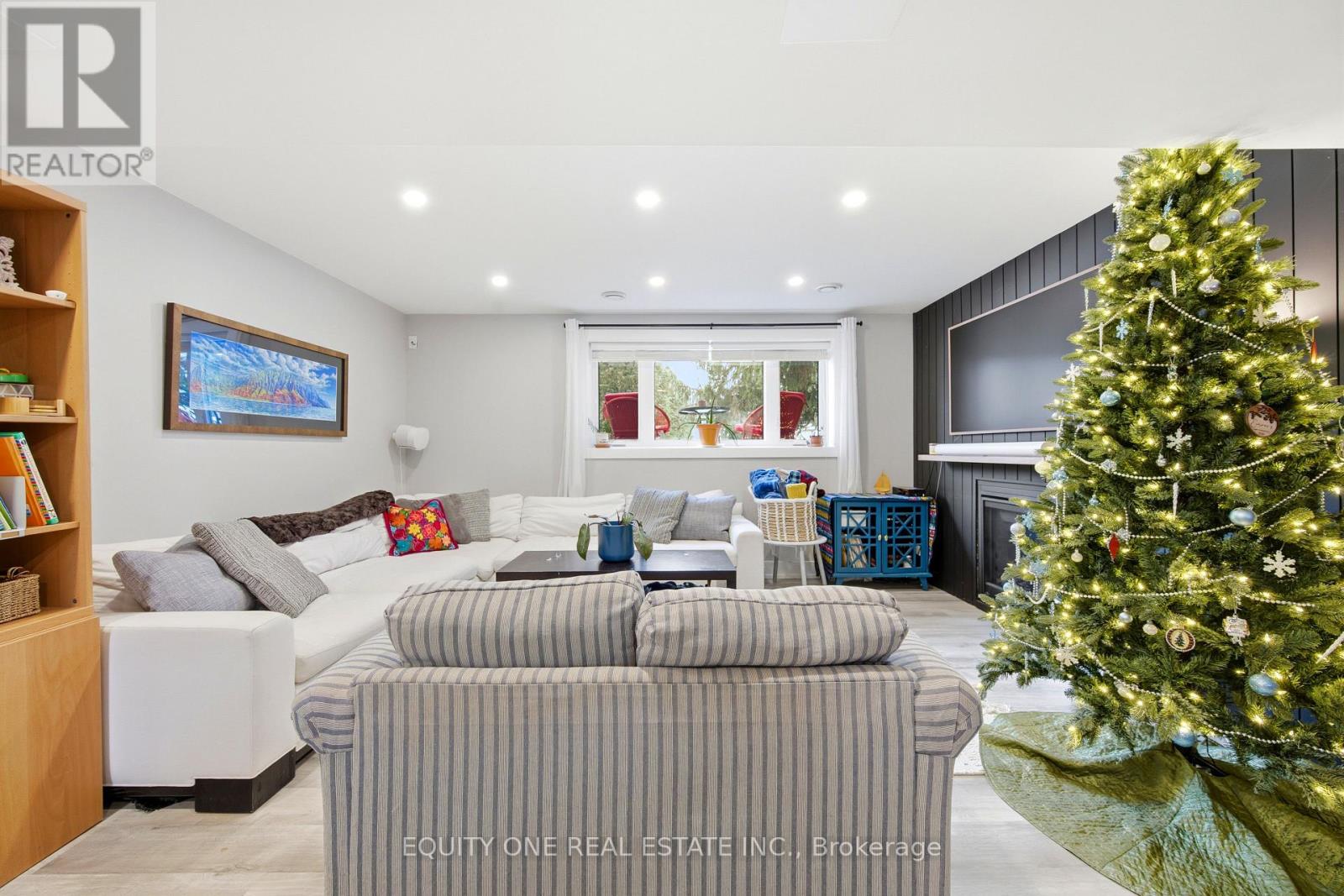 5453 Long Island Road