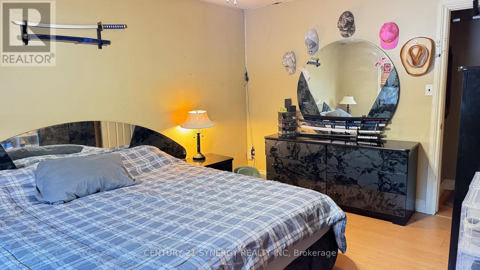 3042 Dangerfield Road W