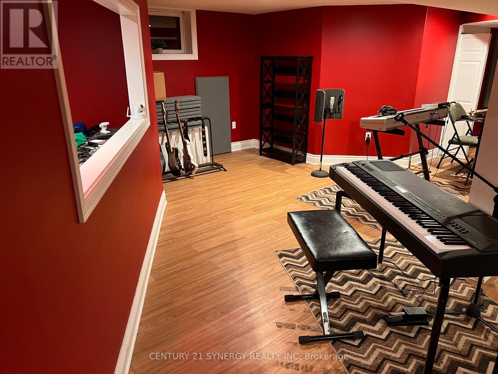 3042 Dangerfield Road W