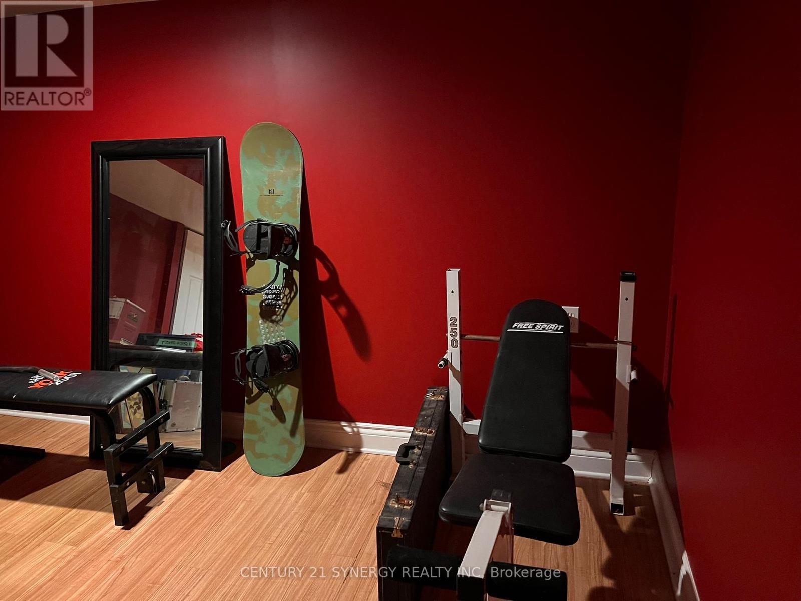 3042 Dangerfield Road W