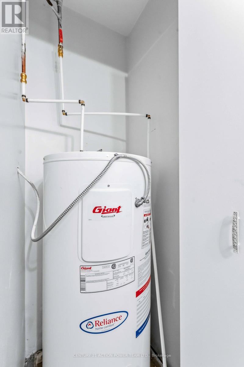 1103 - 1025 Grenon Avenue