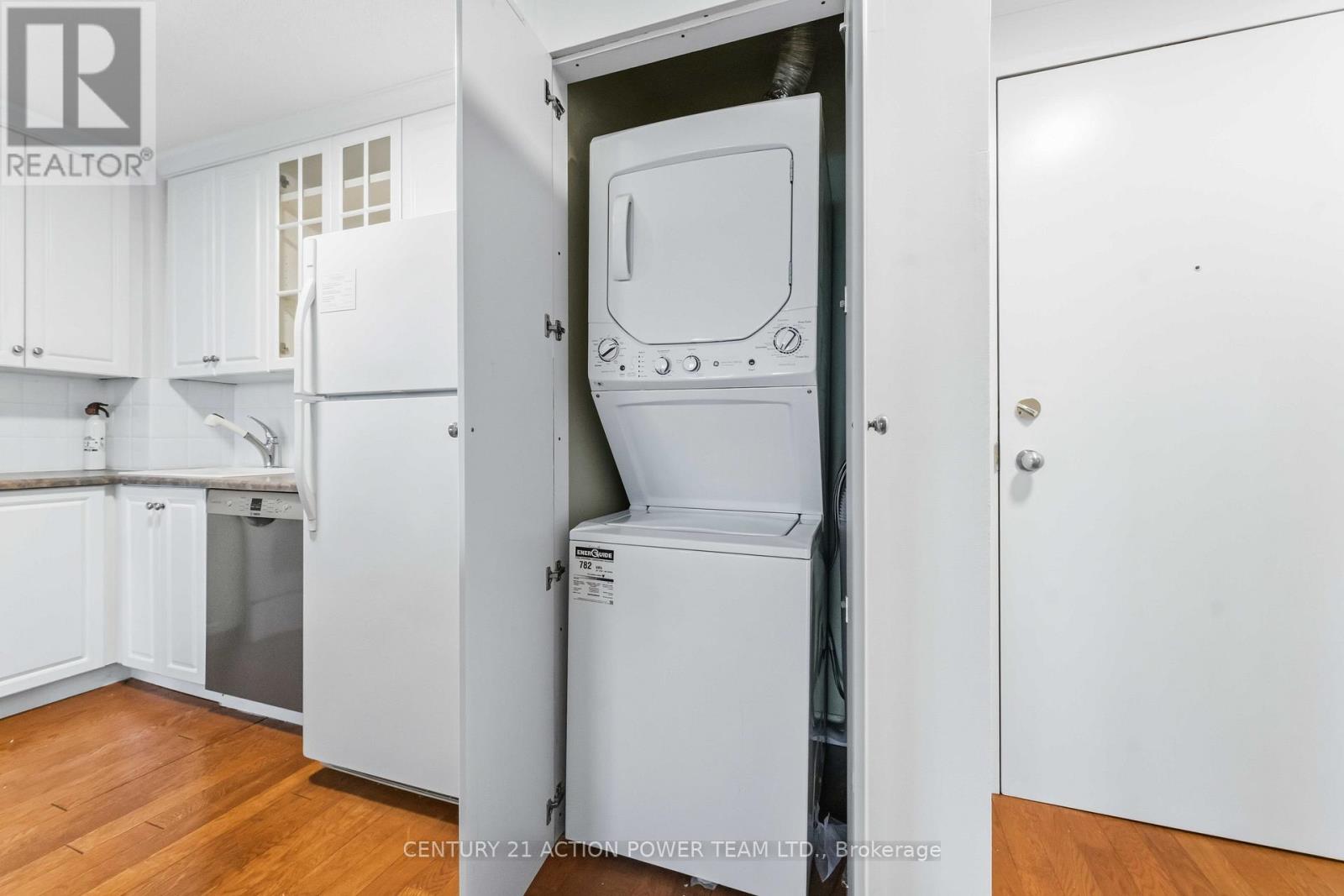 1103 - 1025 Grenon Avenue