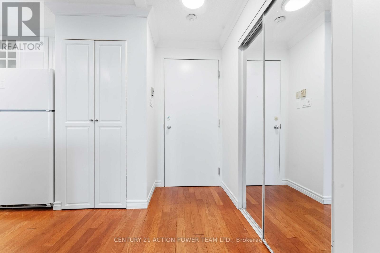 1103 - 1025 Grenon Avenue