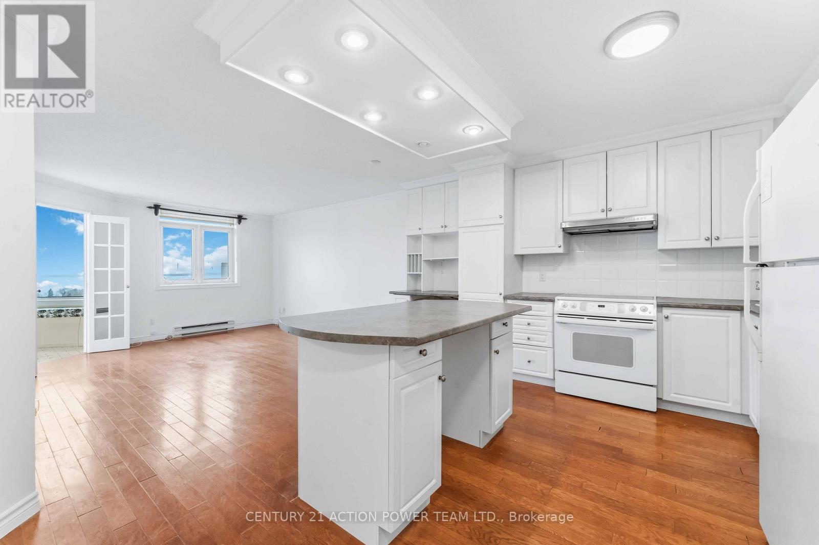 1103 - 1025 Grenon Avenue