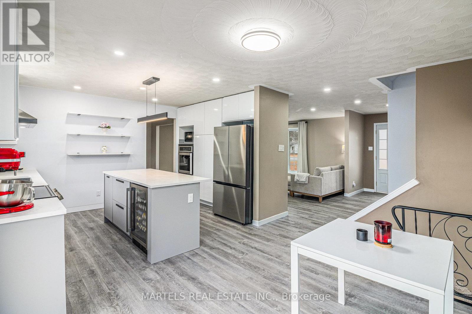 844 Principale Street