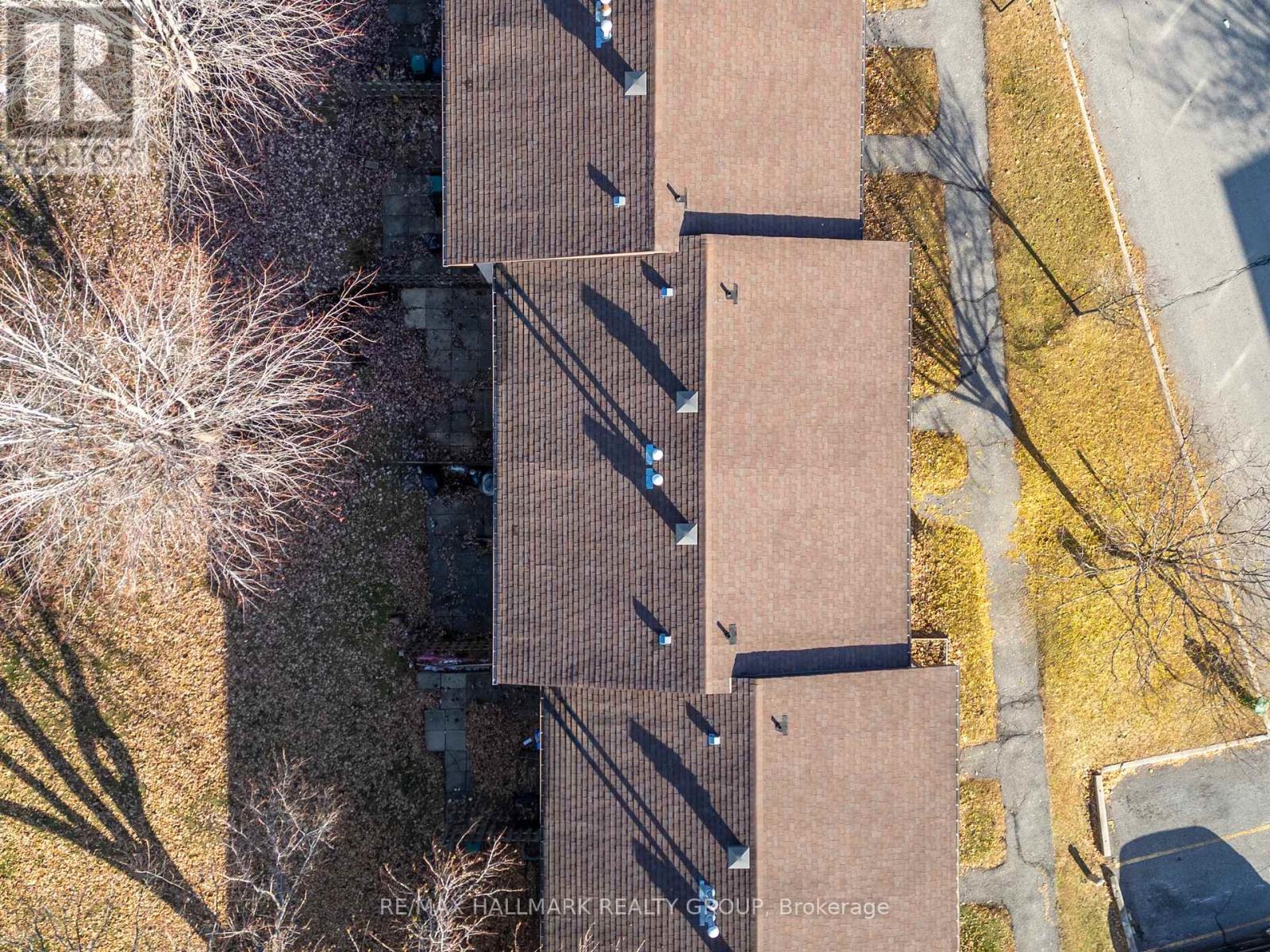 111 - 1457 Murdock Gate