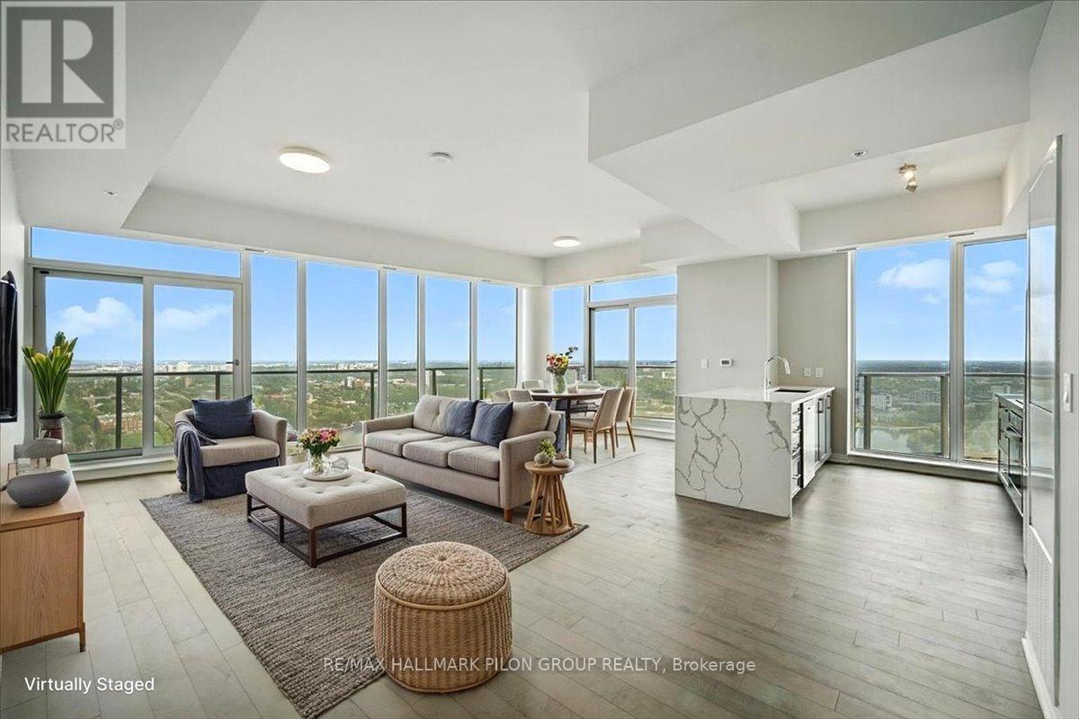 3907 - 805 Carling Avenue