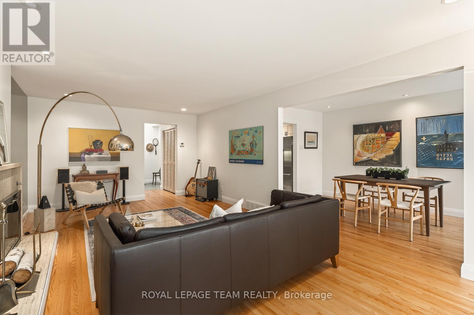 10 - 174 Dufferin Road