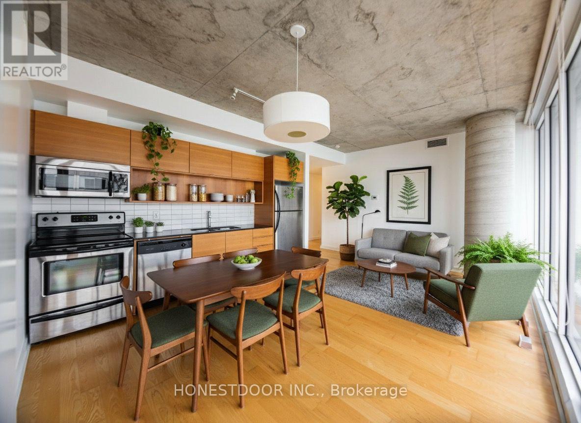 1610 - 324 Laurier Avenue W