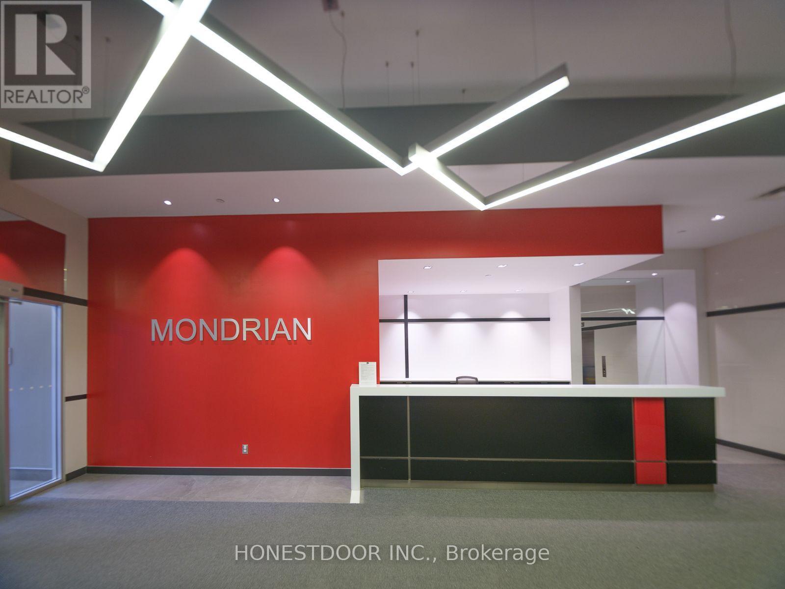 1610 - 324 Laurier Avenue W