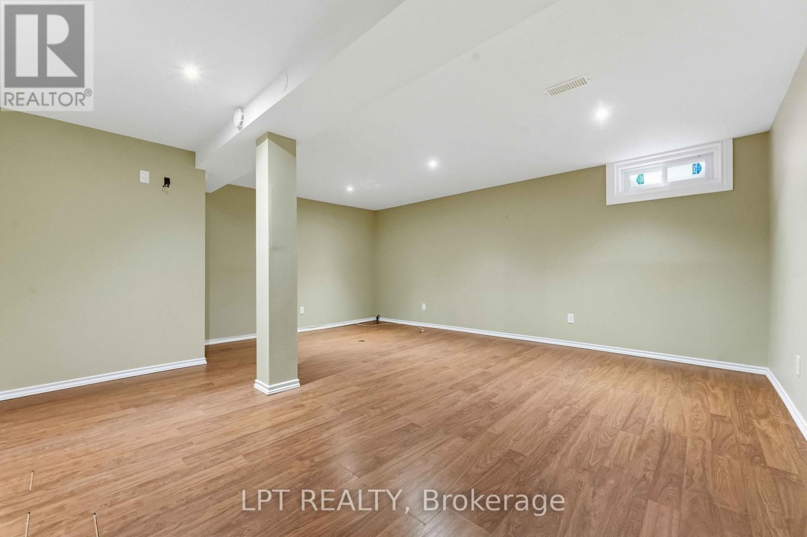 51 - 122 Clarkson Crescent