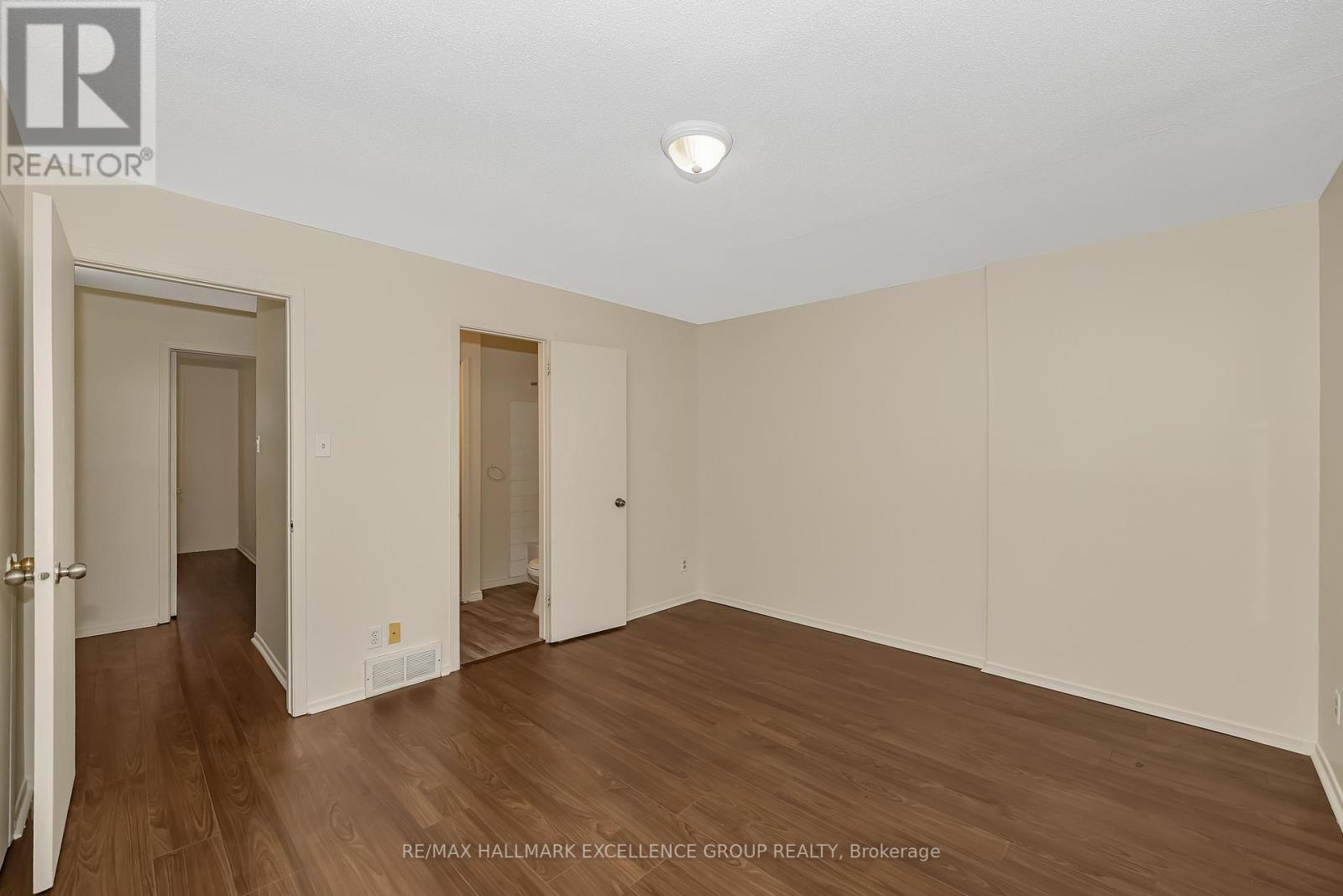 15 - 1968 Fairglen Mews