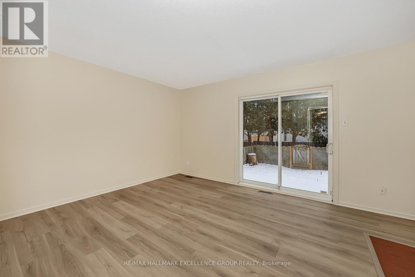 15 - 1968 Fairglen Mews